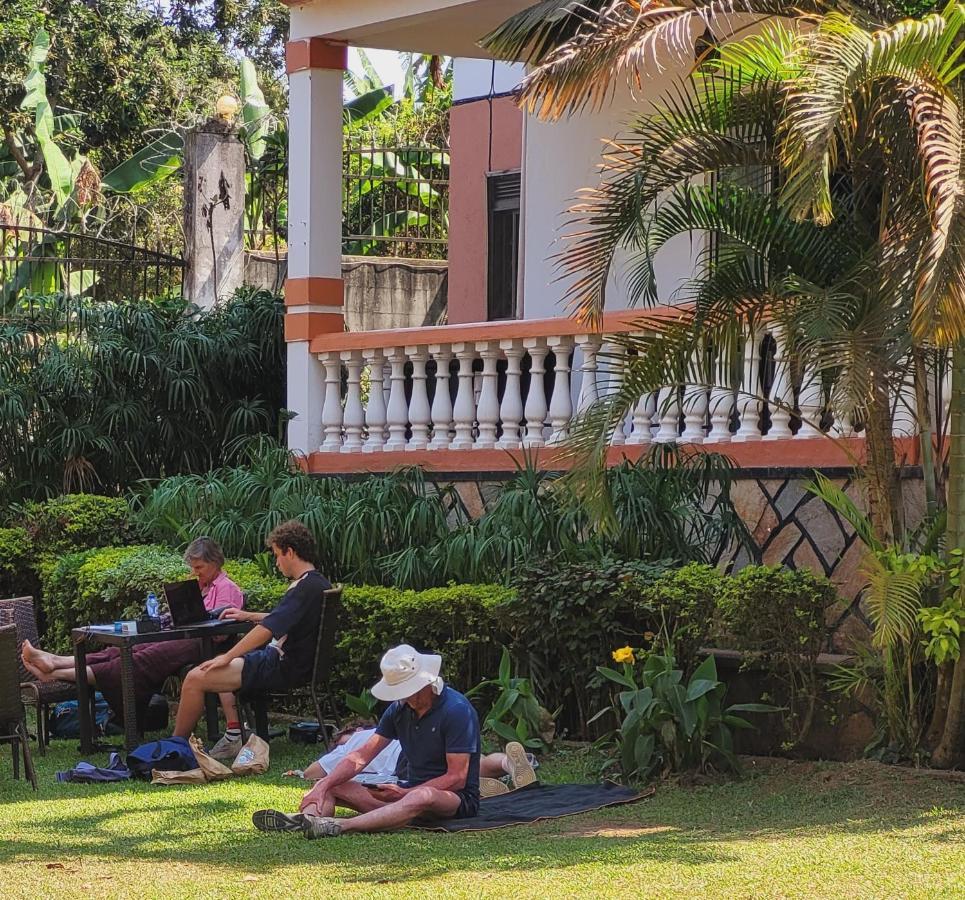 La Feve Beach Hotel And Safaris Uganda Entebbe Extérieur photo